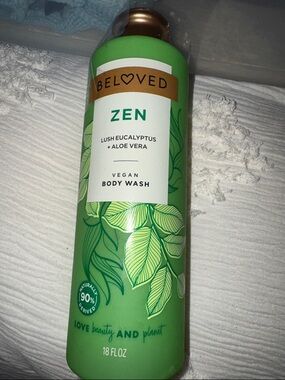 Zen Eucalyptus + Aloe Vera Vegan Body Wash — Green
